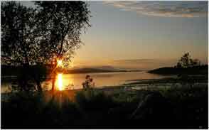 Midnight sun at Tjeldsundbrua * Troms * 3680 x 2760 * (2.58MB)